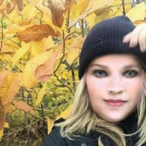 Meet your Posher, Maureen m